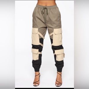 Fashion nova cargo jogger pants